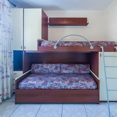 Baia Blu Side Apartman *